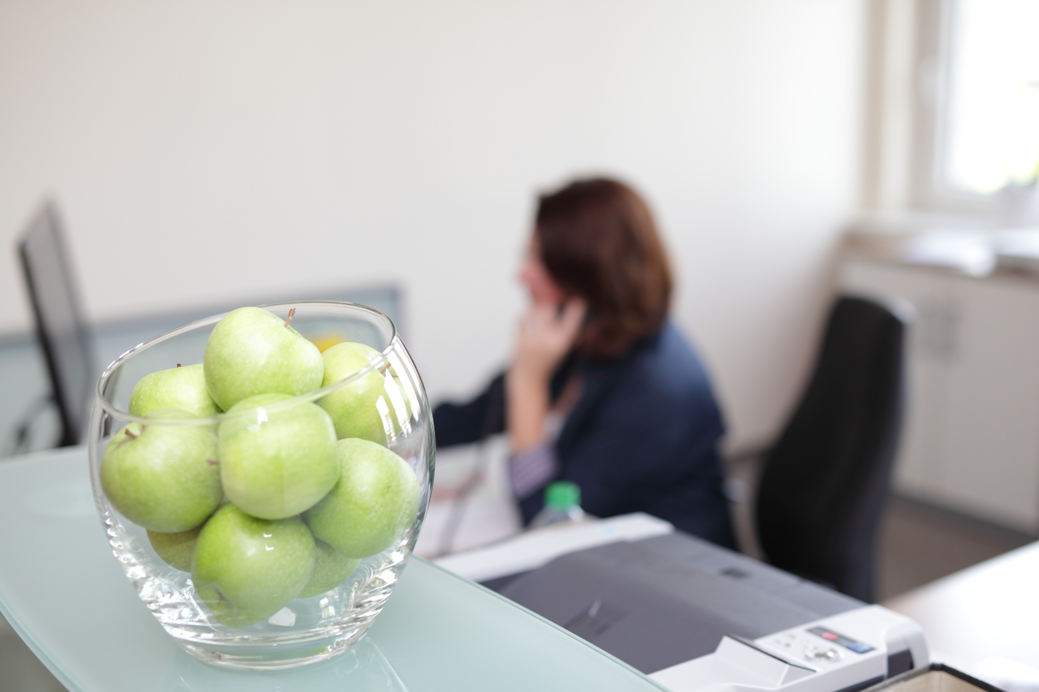 Prodental Büro mit Äpfeln